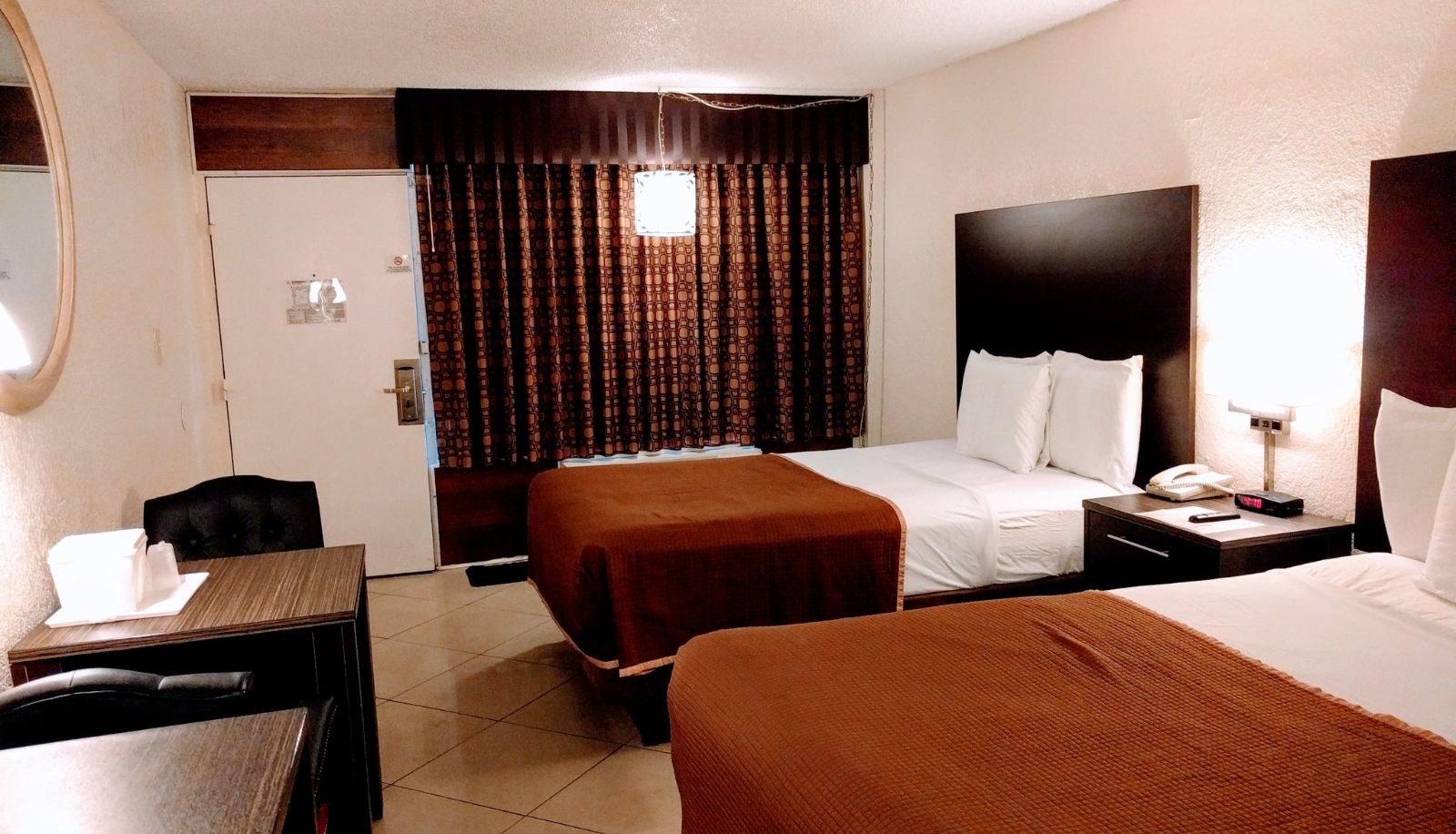 Zimmer - Red Carpet Inn Ft. Lauderdale Airport and Cruiseport