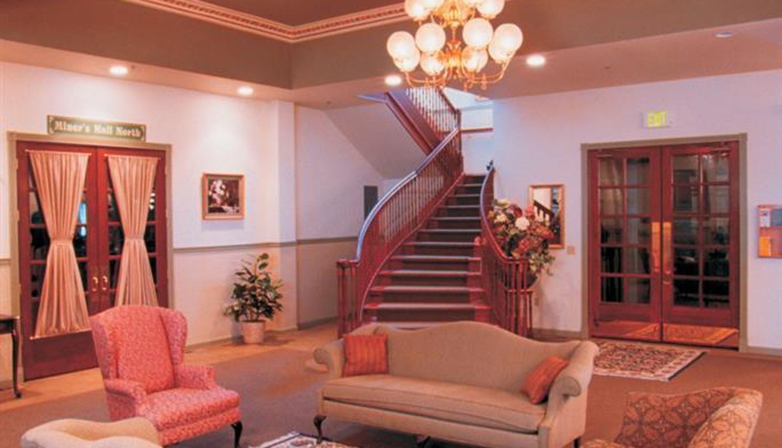 Hall - Rivers Edge Resort