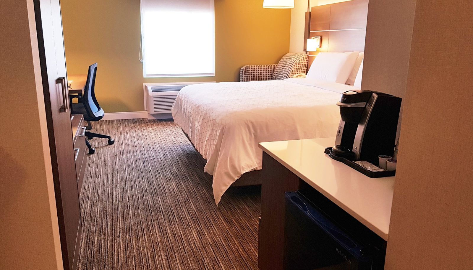 Zimmer - Holiday Inn Express & Suites SURREY by IHG