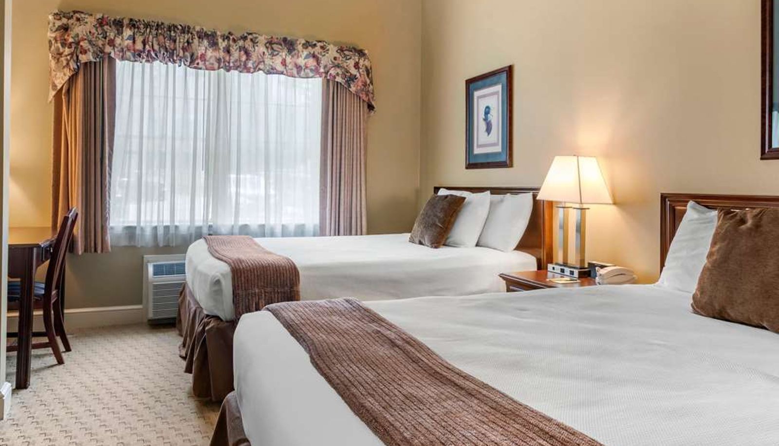 Room - The Bethel Inn Resort