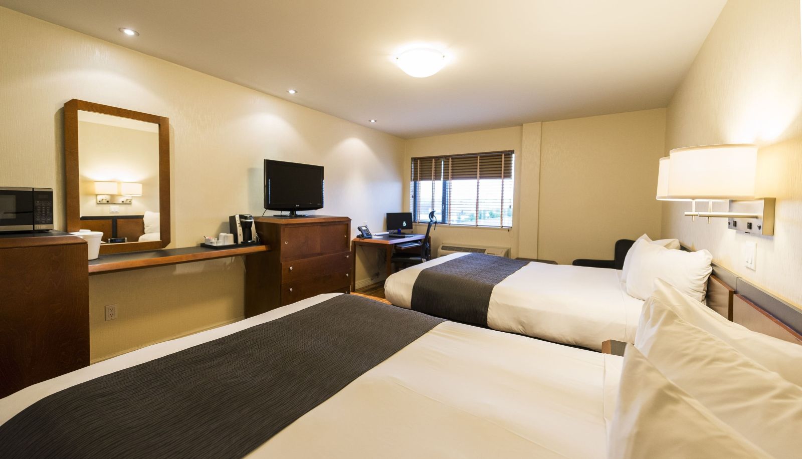 Chambre - Le Dauphin Quebec