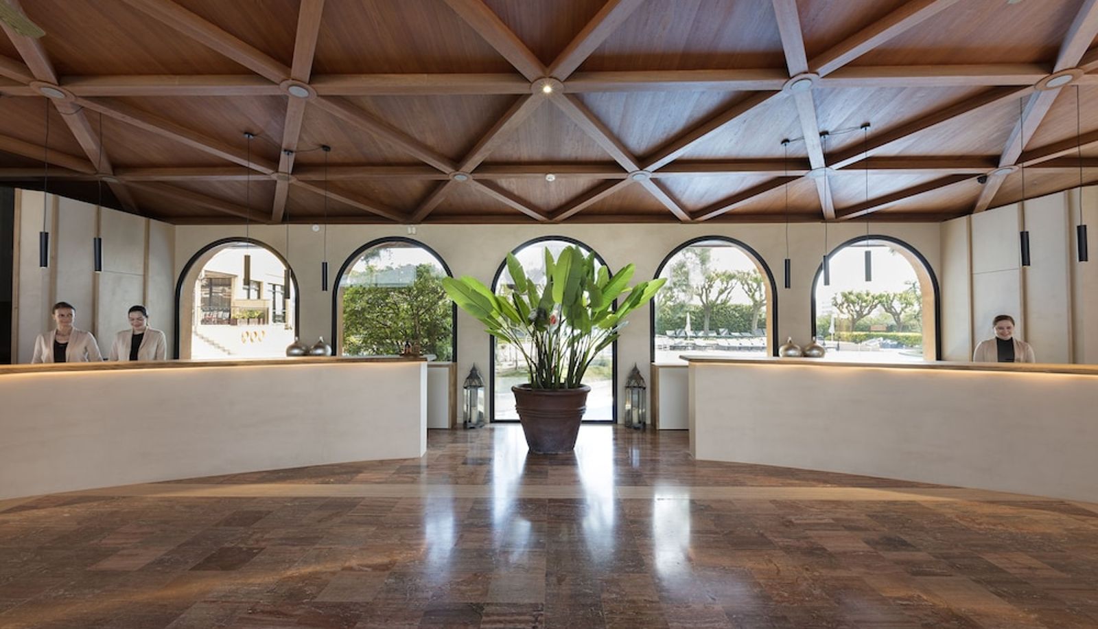 Recepción - Luna Park Hotel Yoga & Spa