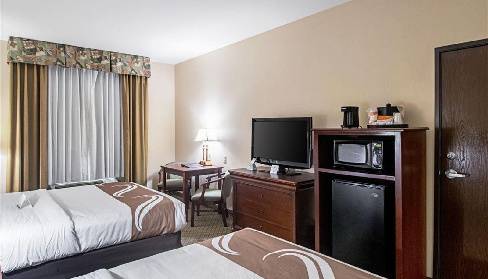 Zimmer - Quality Inn & Suites Robstown