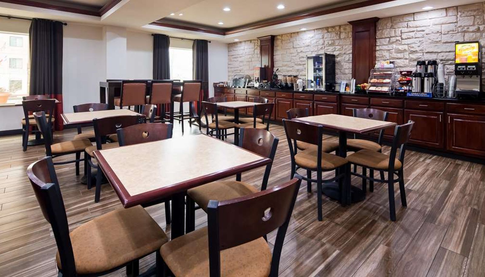 Restaurant - Best Western Granbury Inn & Suites
