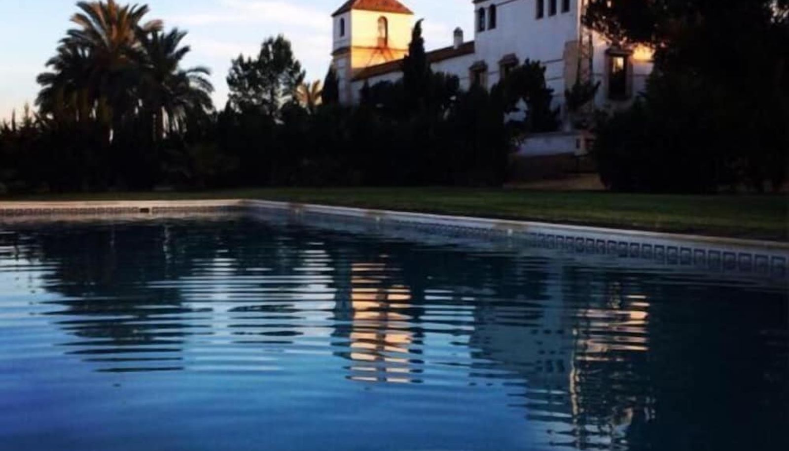 Pool - Hacienda Los Jinetes