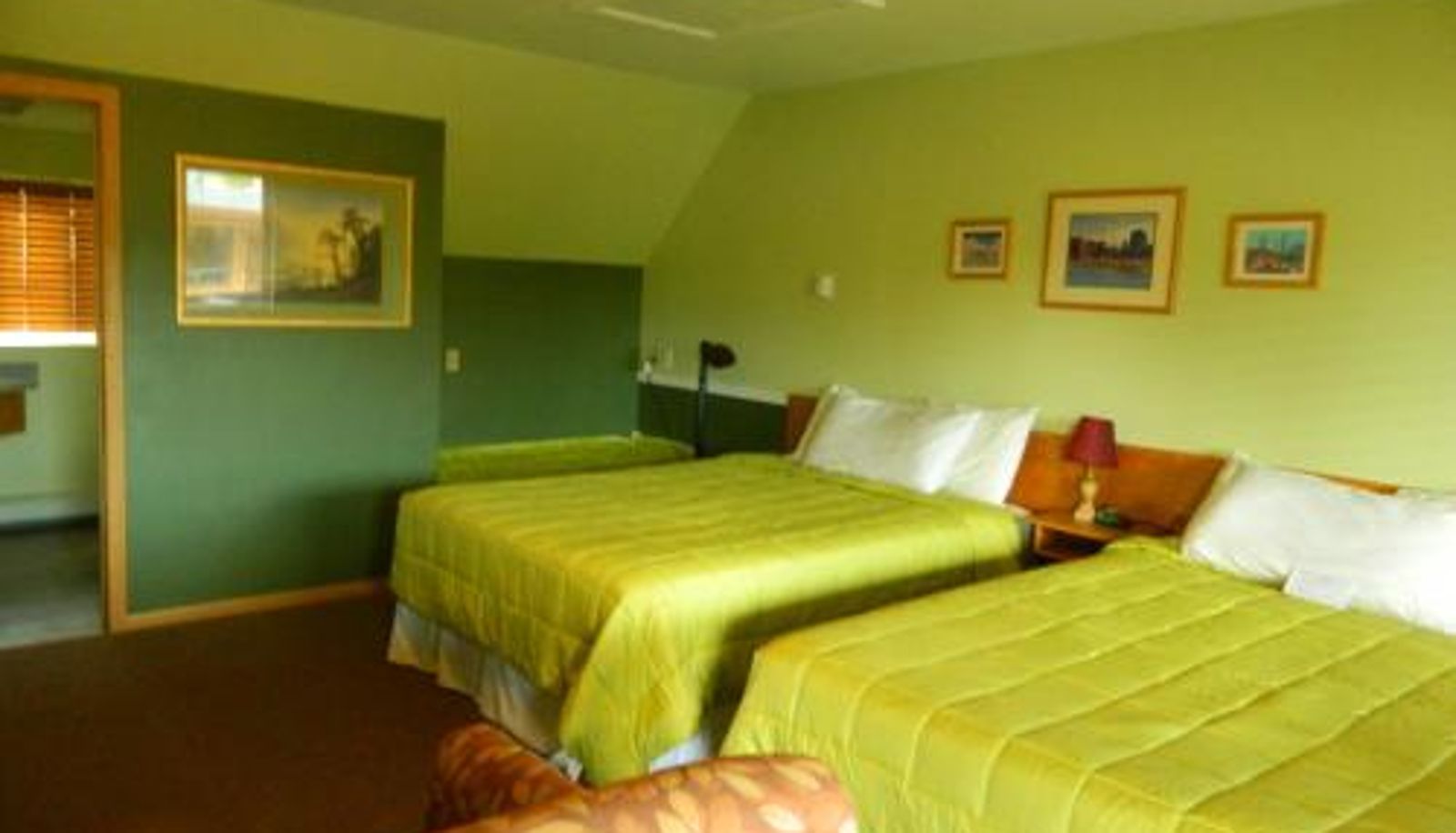 Habitación - Country Motor Inn