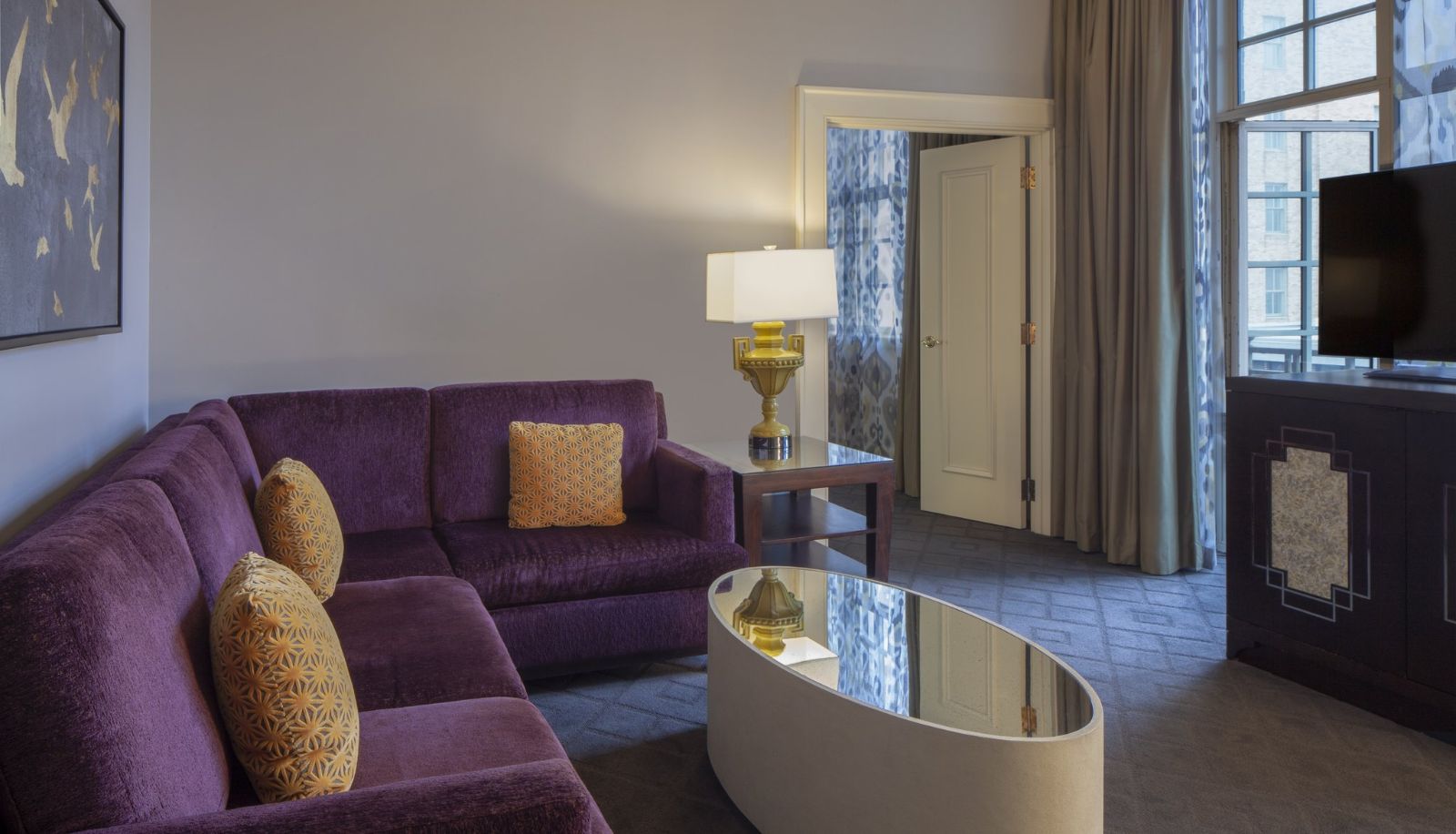 Room - The Ashton Hotel