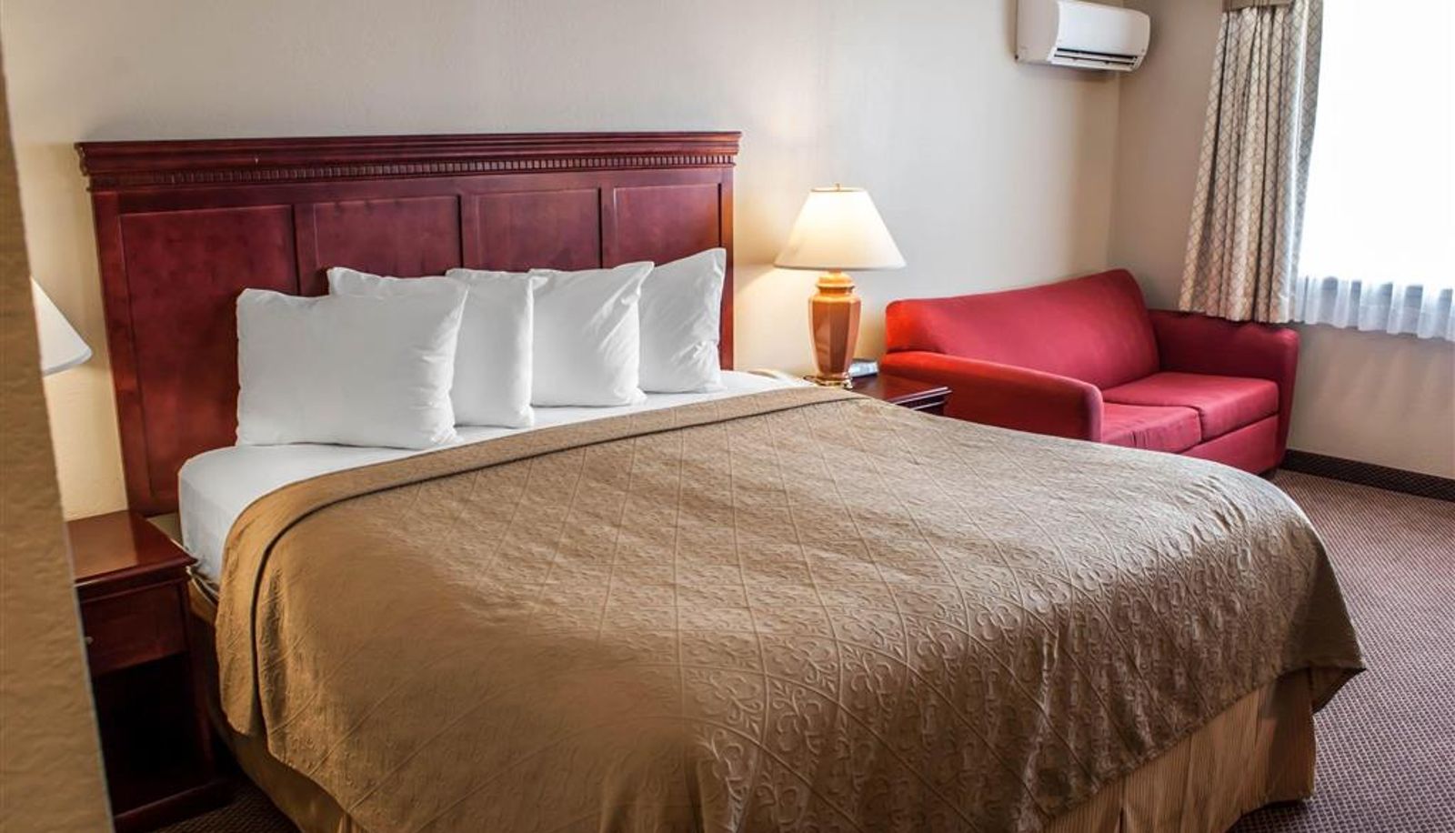 Zimmer - Quality Inn & Suites Fife Seattle
