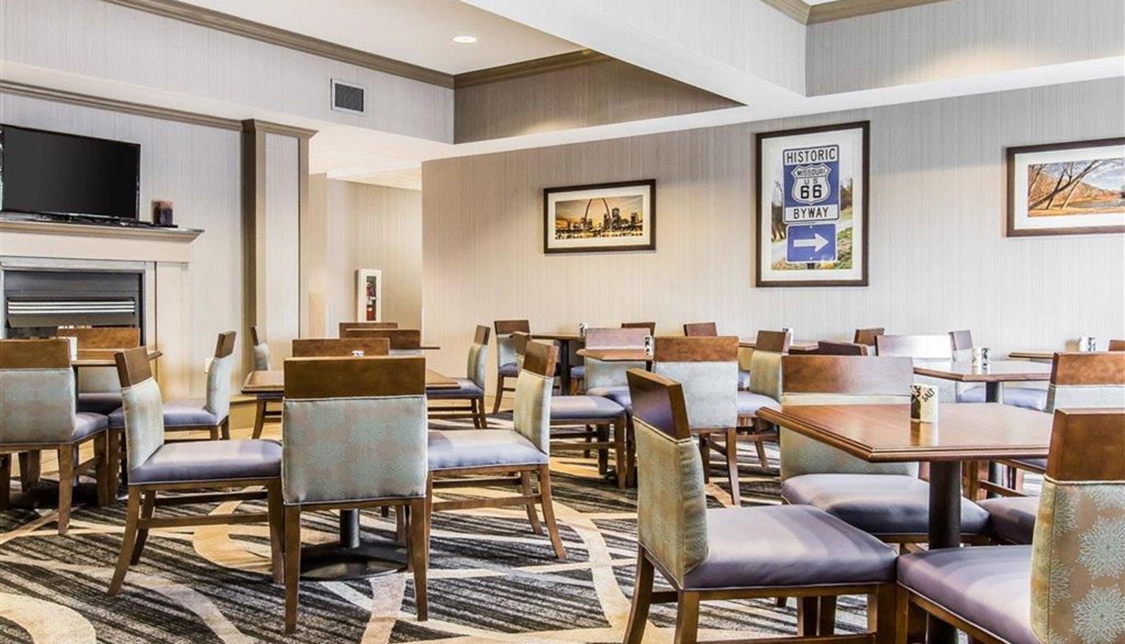 Restaurant - Comfort Inn Sullivan