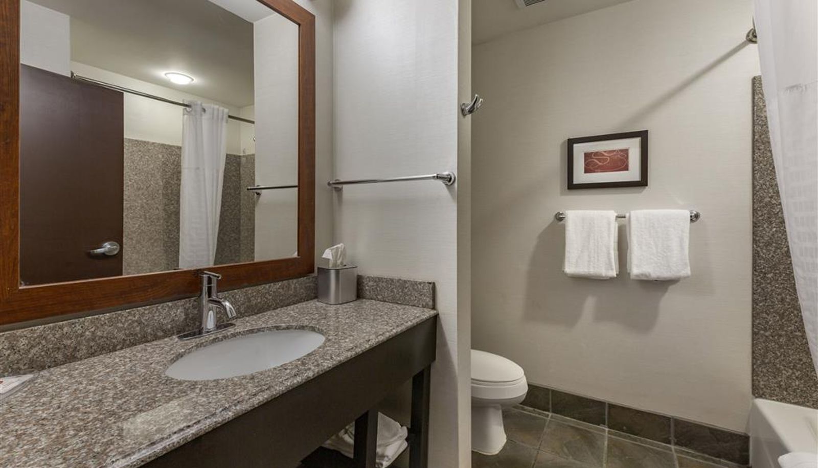 Room - Comfort Suites Perrysburg - Toledo South