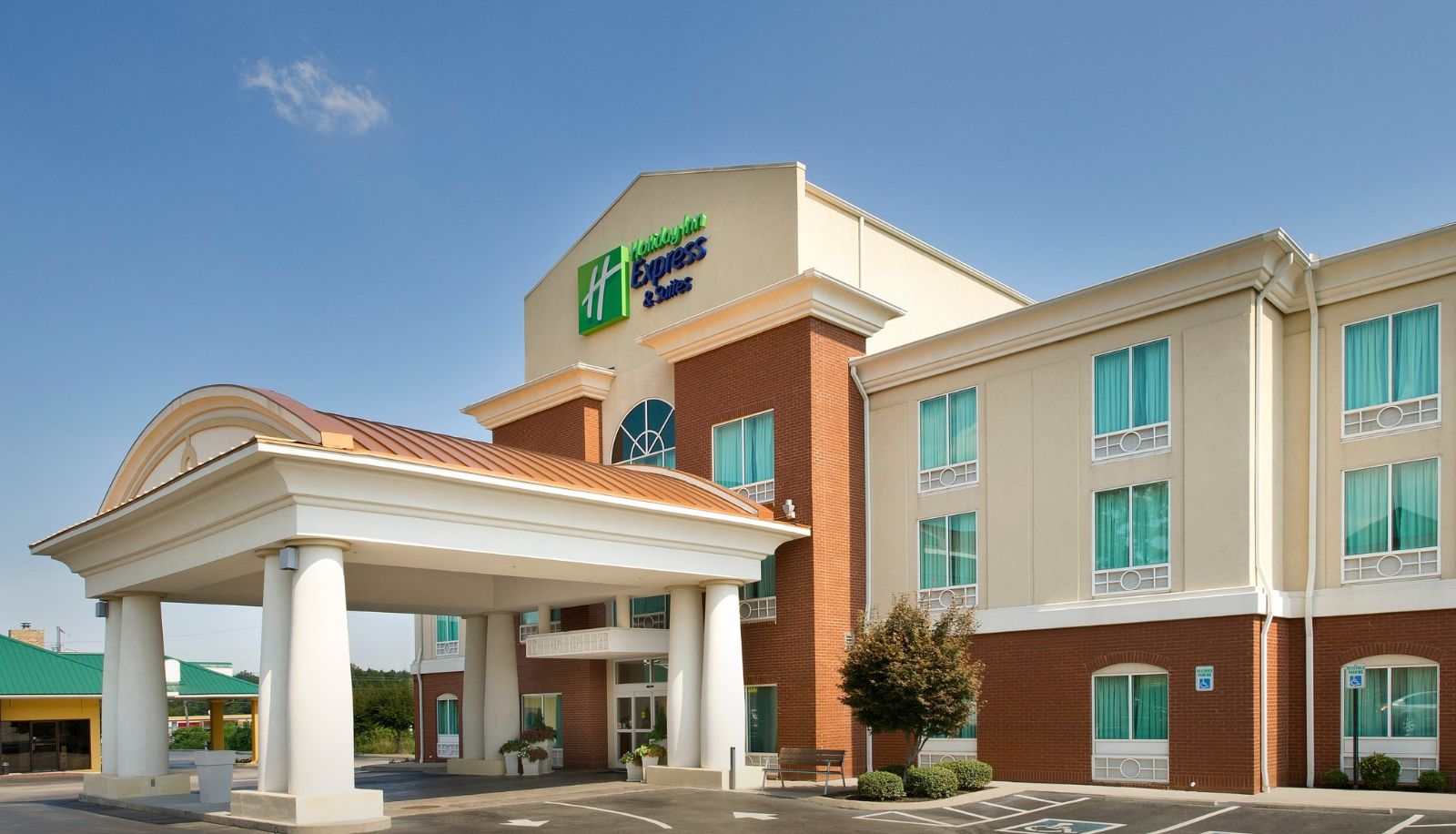 Info - Holiday Inn Express & Suites LENOIR CITY (KNOXVILLE AREA) by IHG