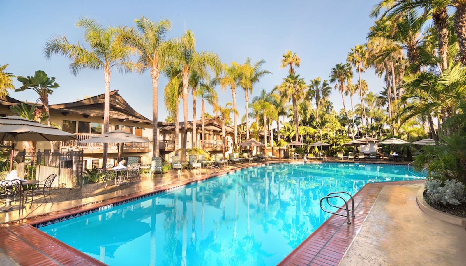 Pool - Humphreys Half Moon Inn