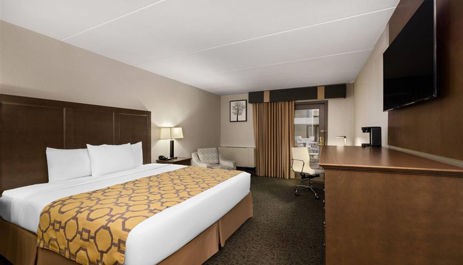 Camera - Baymont by Wyndham Shakopee