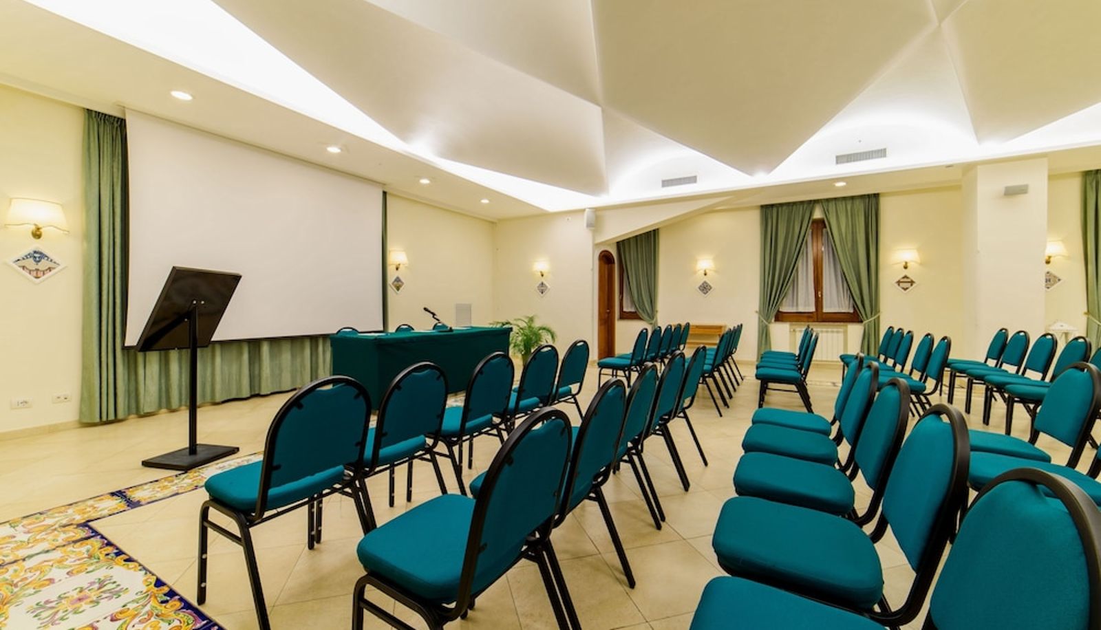 Sala riunioni - Hotel La Bussola