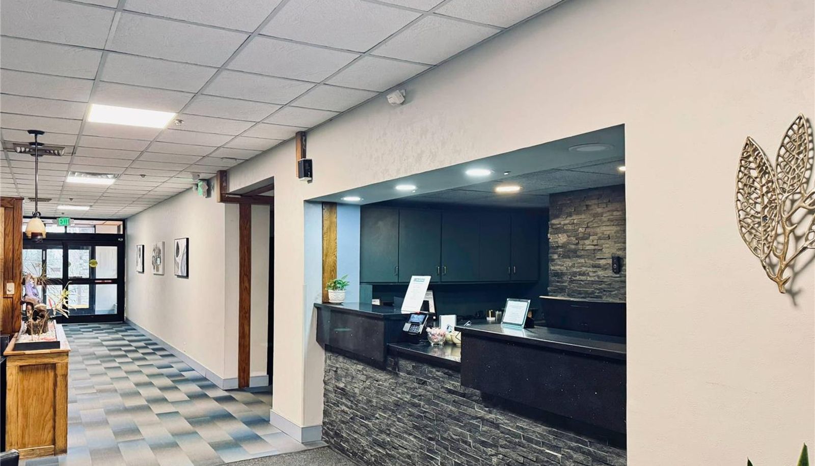Lobby - Quality Inn Conference Center Logansport