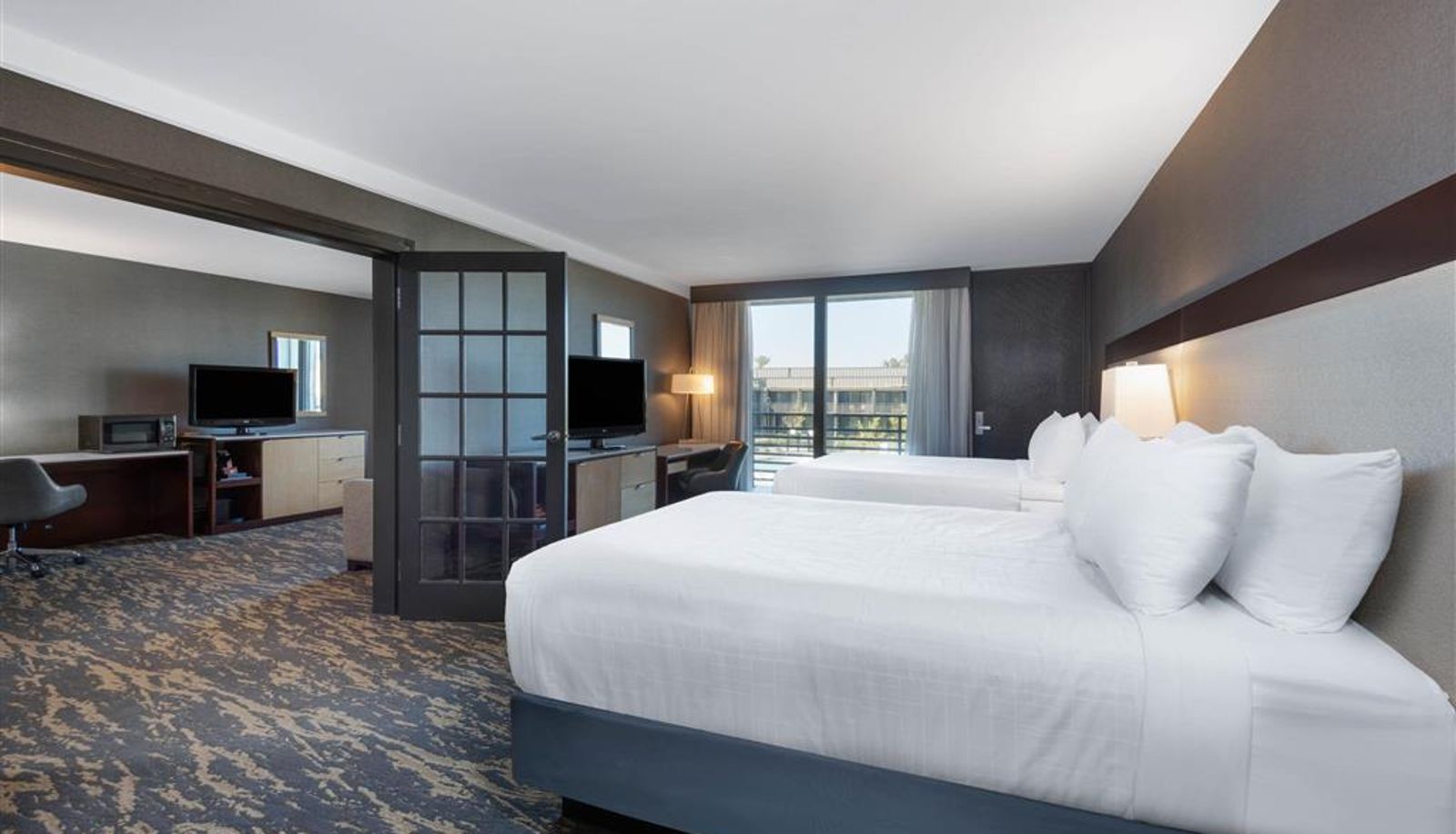 Zimmer - Wyndham Lancaster Resort and Convention Center