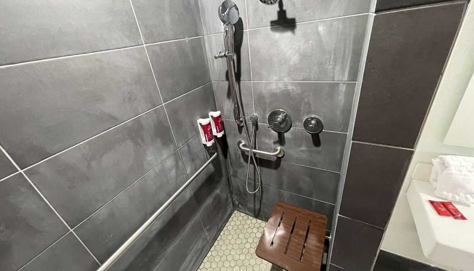 Room - The Midtowner Hotel SureStay Collection by Best Western