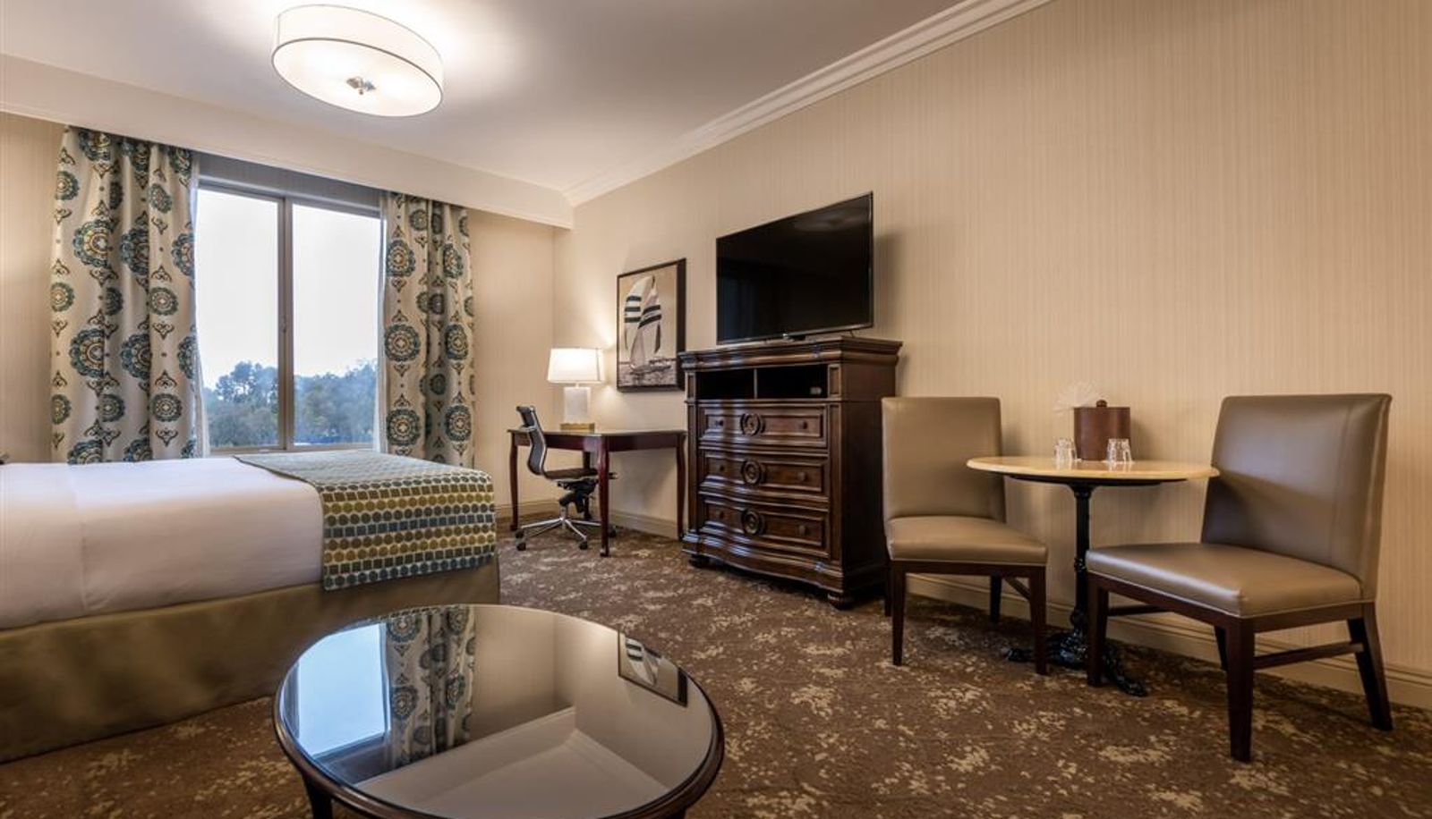 Room - Ayres Hotel Seal Beach
