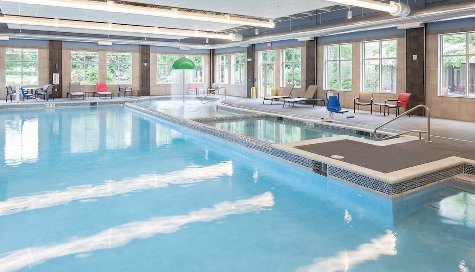 Pool - Park Place Hotel