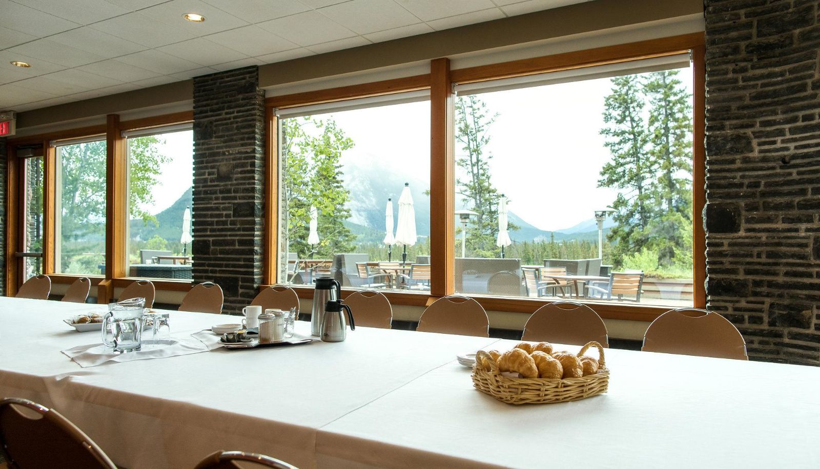 Conference room - The Juniper Hotel and Bistro