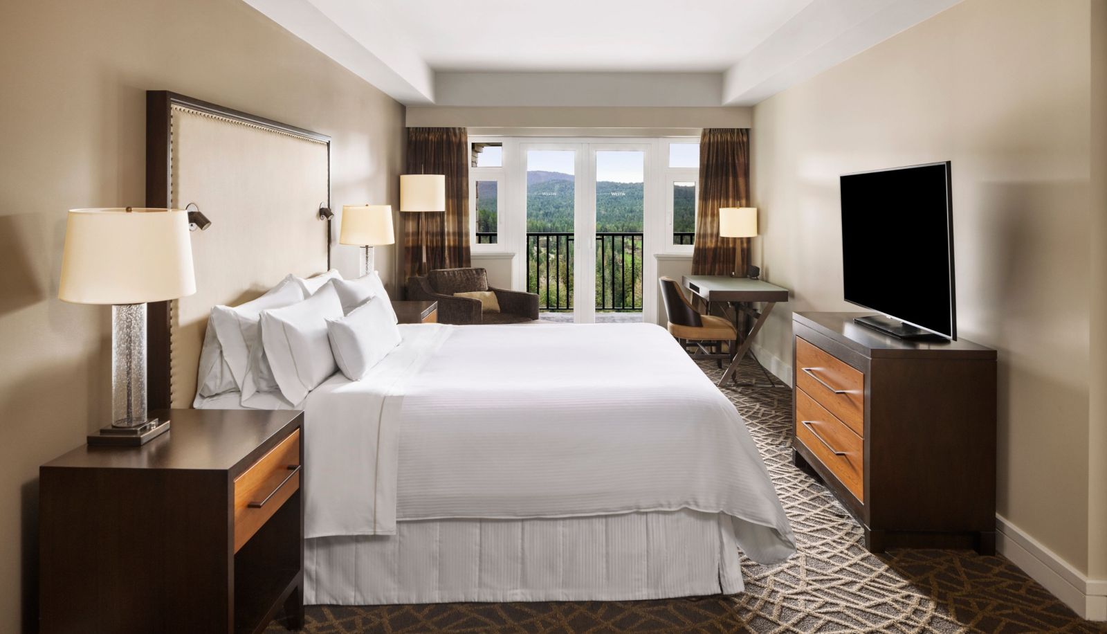 Camera - The Westin Bear Mountain Golf Resort and Spa Victoria