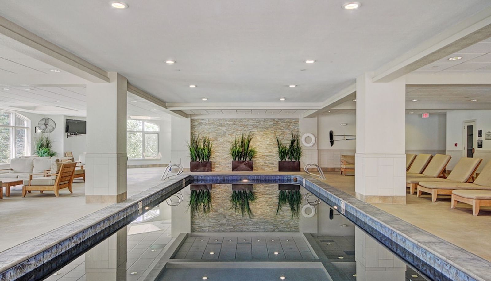 Pool - A Vail Resorts Property St James Beaver Creek