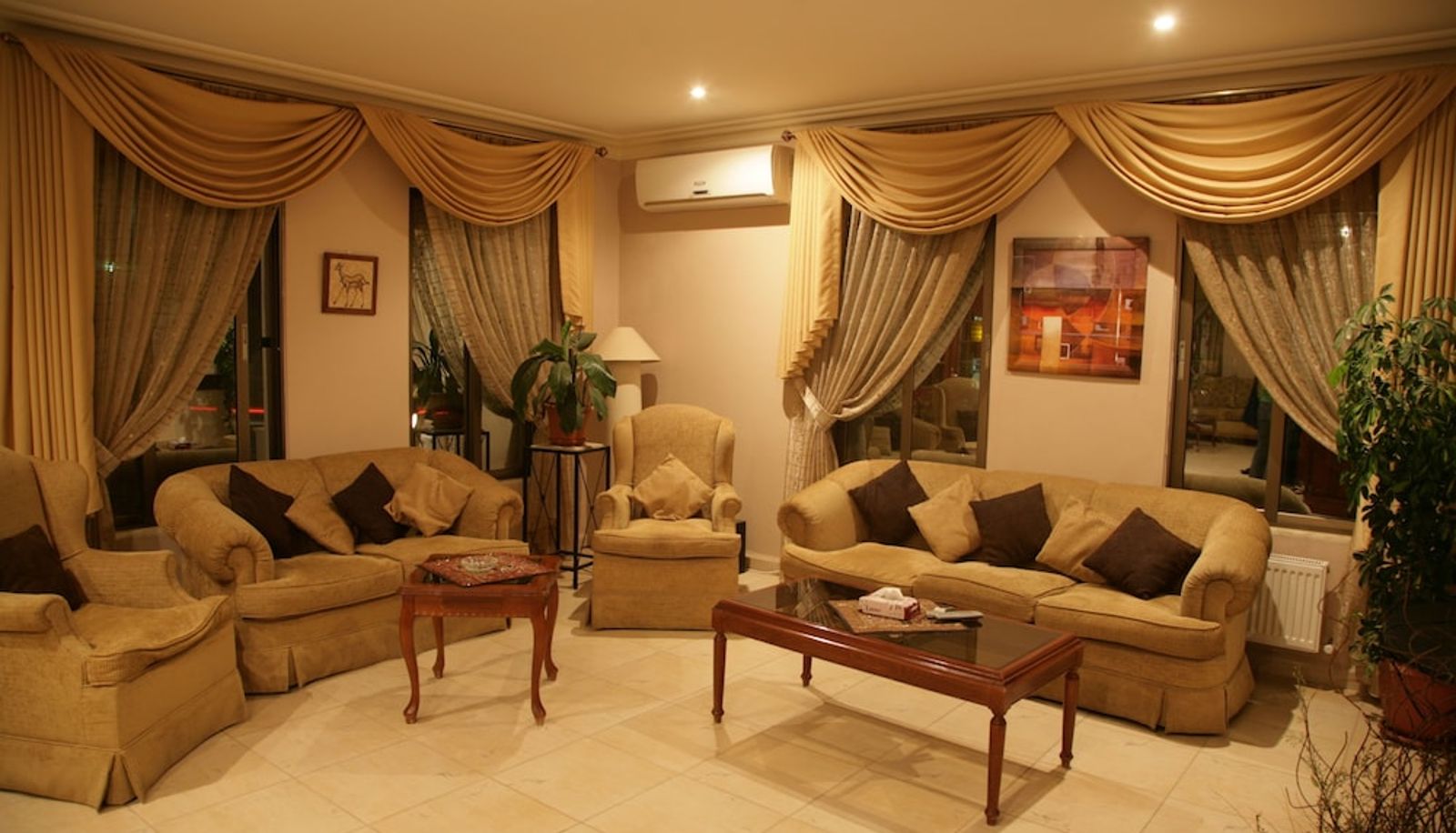 Hall - Salome Hotel