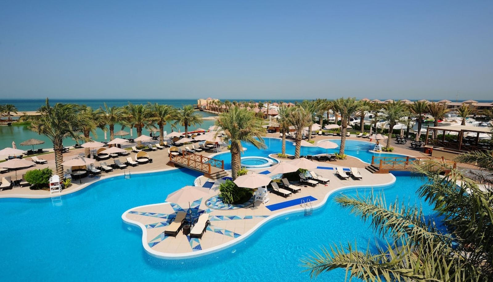 Piscine - Al Bander Hotel & Resort