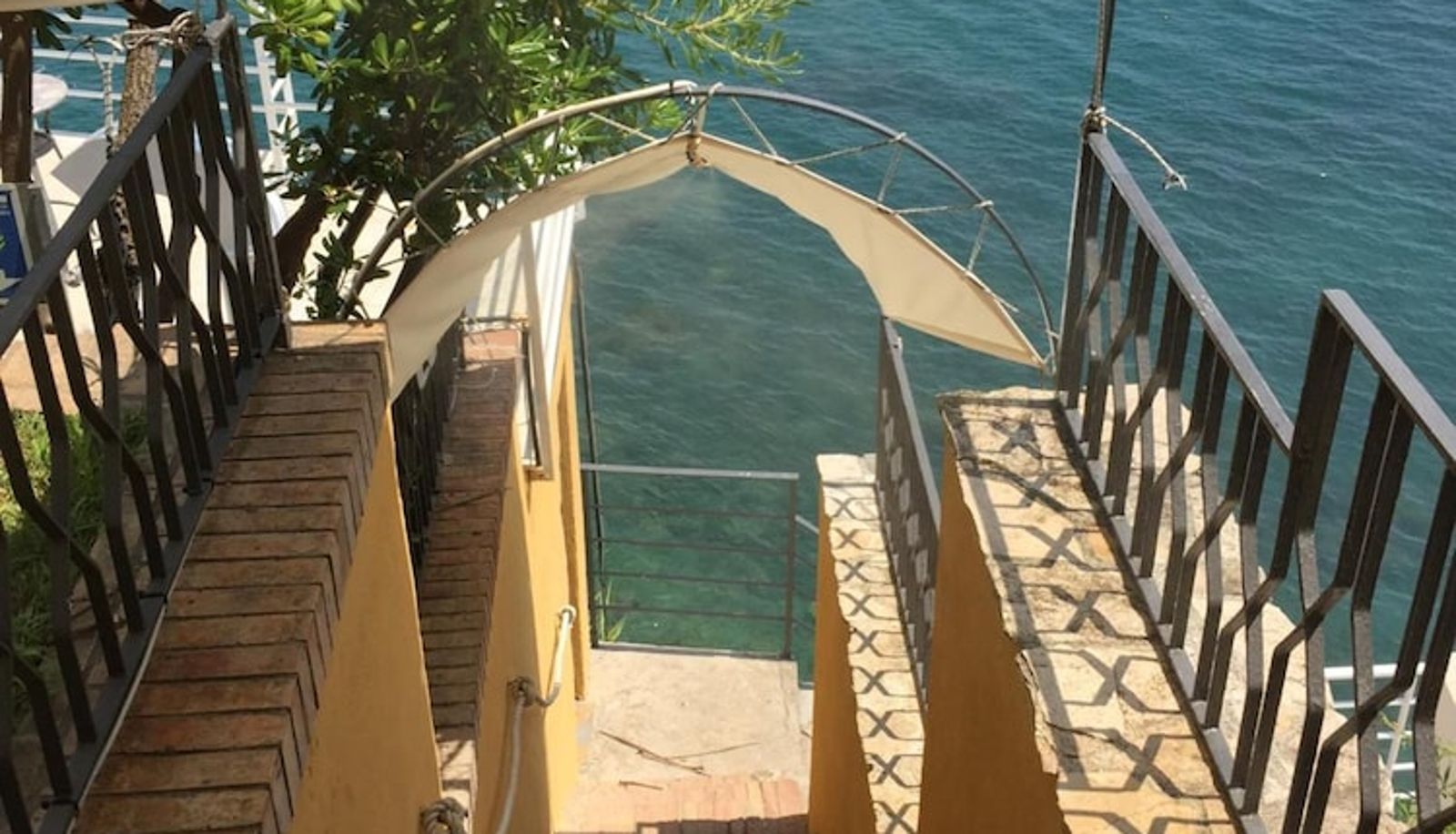 Piscina - Hotel La Lucertola