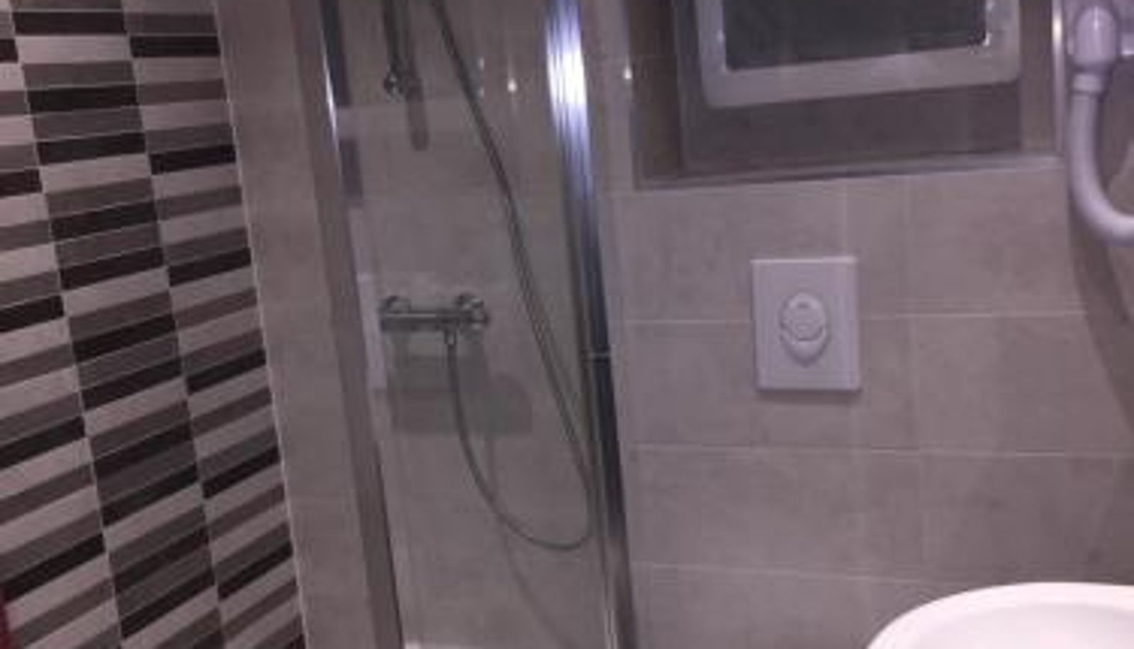 Badezimmer - L'Hôtel des Bords de L'ill
