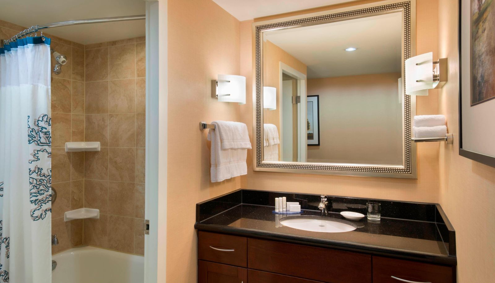 Zimmer - Residence Inn by Marriott Toronto Downtown Entertainment District