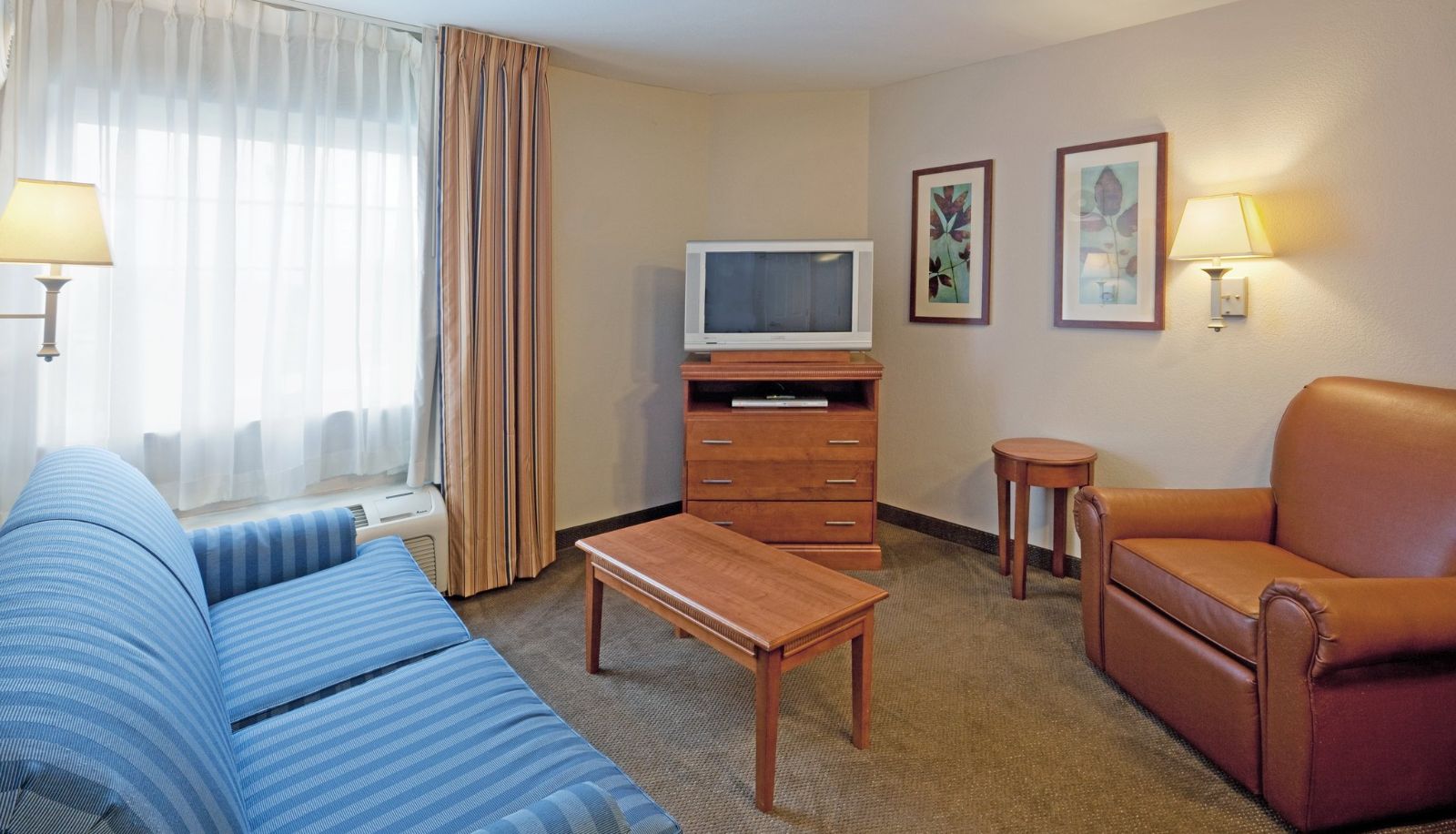 Zimmer - Candlewood Suites WEST SPRINGFIELD by IHG