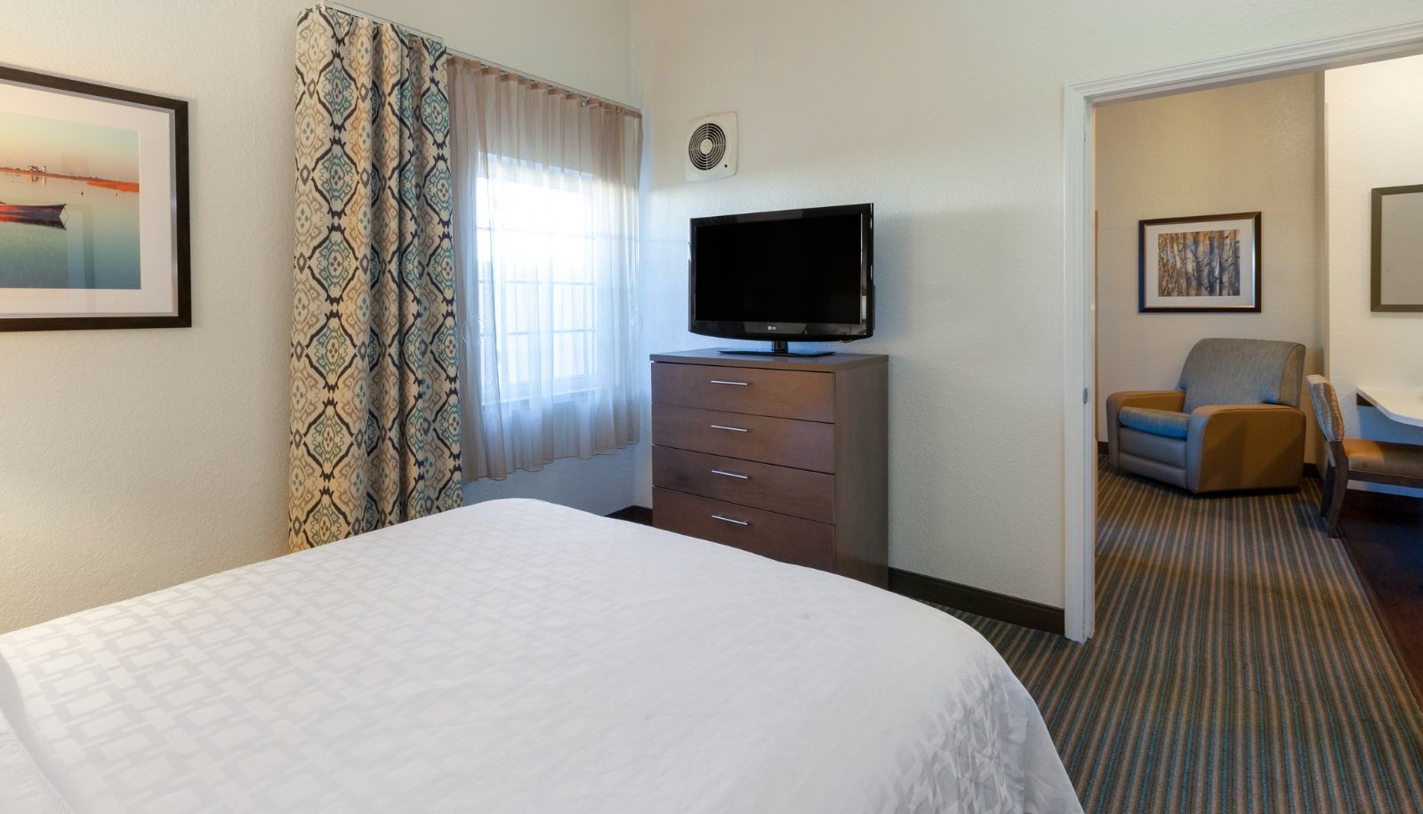 Zimmer - Candlewood Suites WEST SPRINGFIELD by IHG