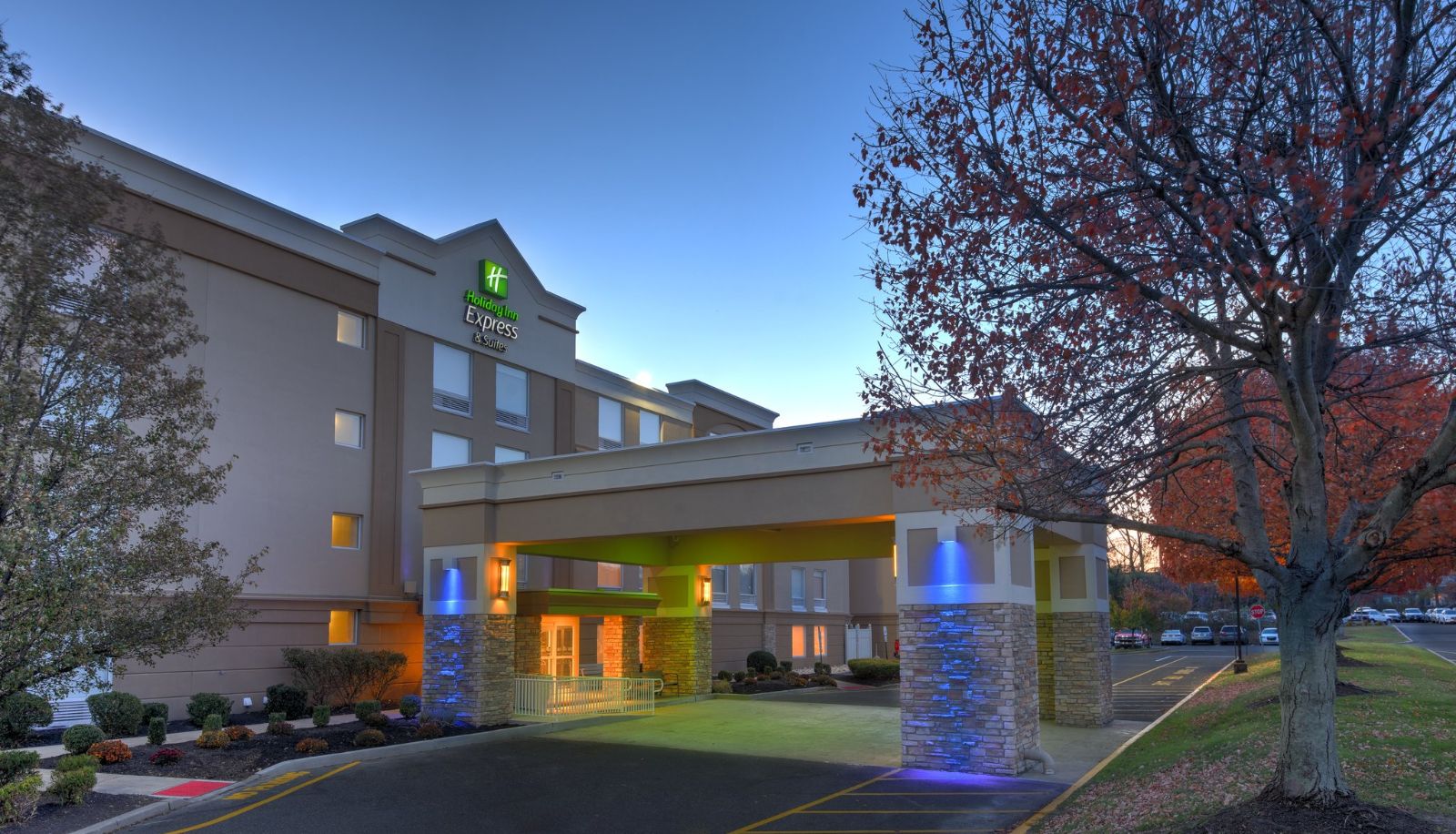 Info - Holiday Inn Express & Suites WEST LONG BRANCH - EATONTOWN by IHG