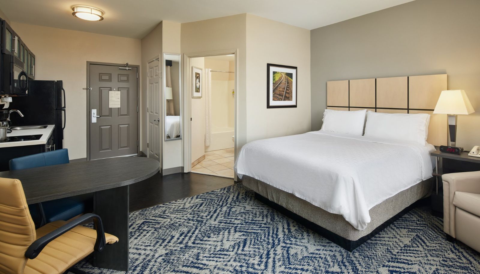 Zimmer - Candlewood Suites CHARLESTON - NORTHWOODS by IHG