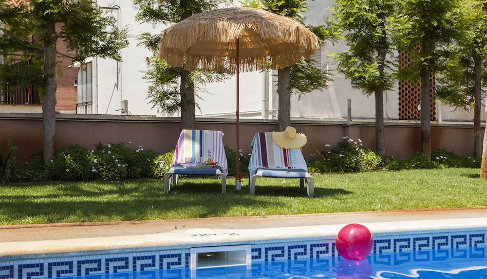 Piscine - Velor Apartments