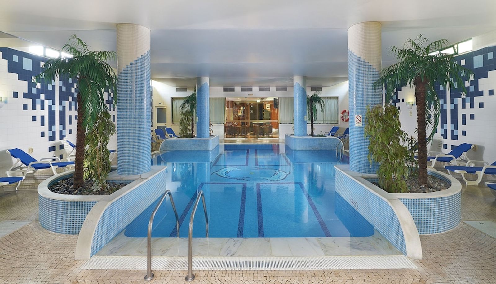 Piscina - Oceanus Aparthotel