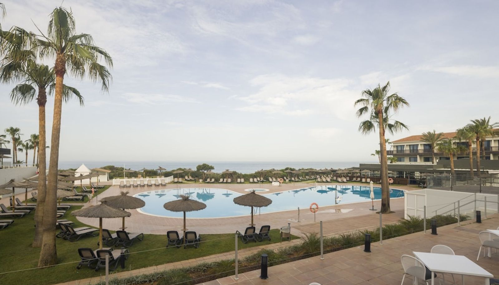 Zwembad - Hotel ILUNION Calas De Conil