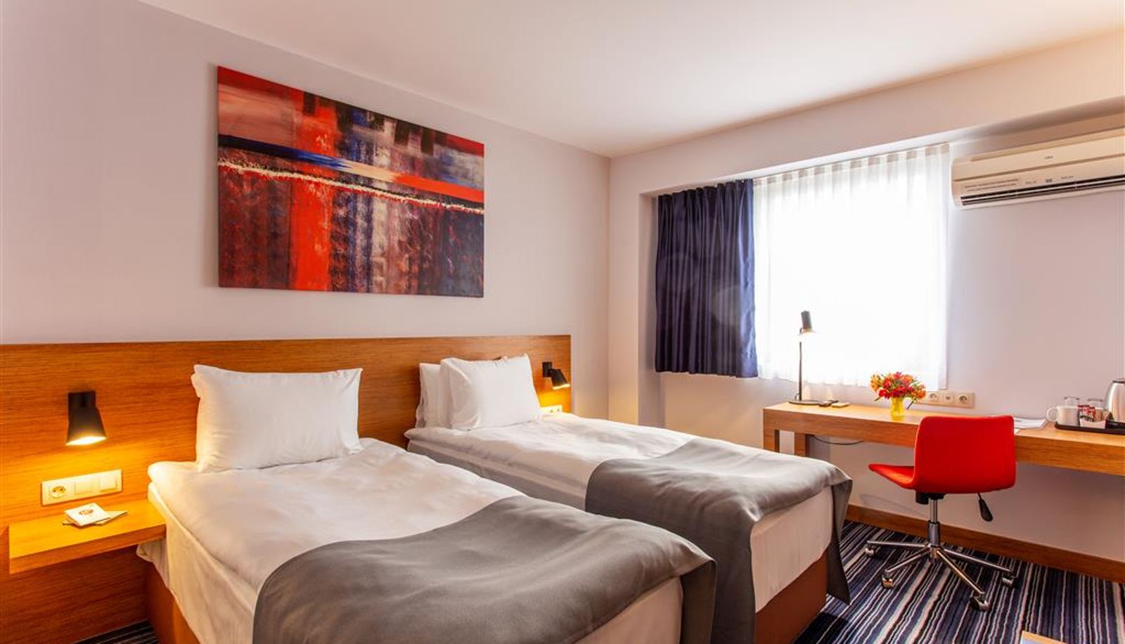 Room - Best Western Terminus Hotel