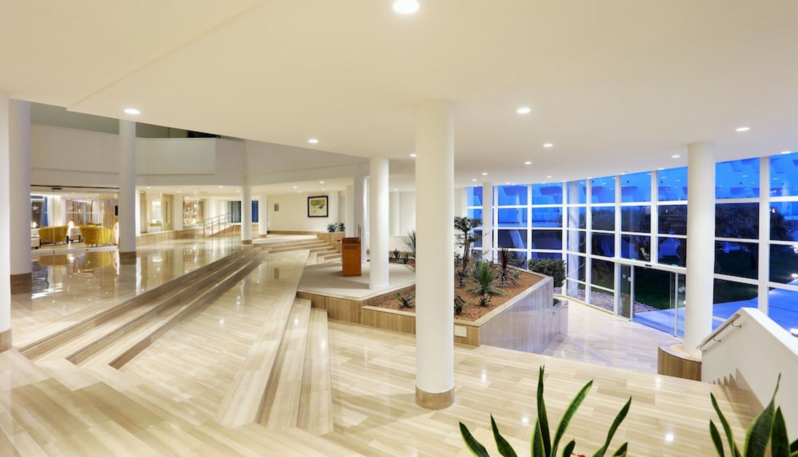 Reception - Iberostar Waves Playa de Muro