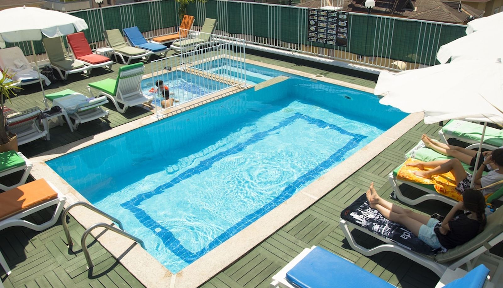 Piscine - Hotel Kleopatra