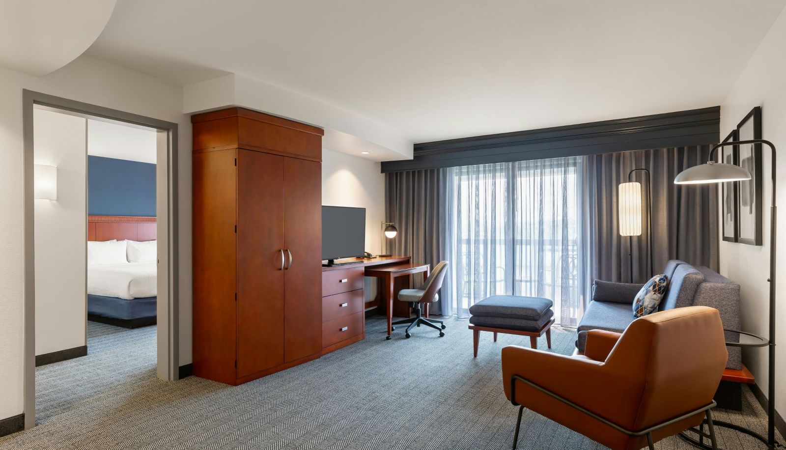 Camera - Courtyard by Marriott Madison West-Middleton