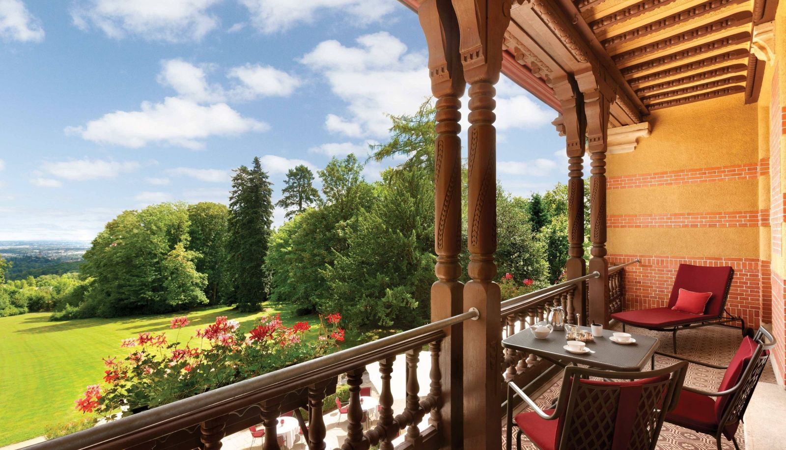 Room - Villa Rothschild Autograph Collection