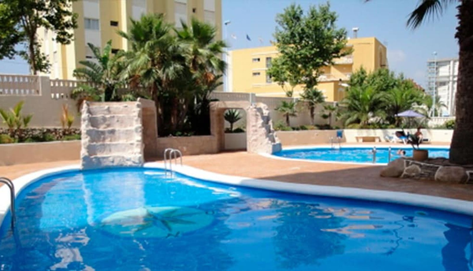 Basen - Apartamentos Turquesa Beach