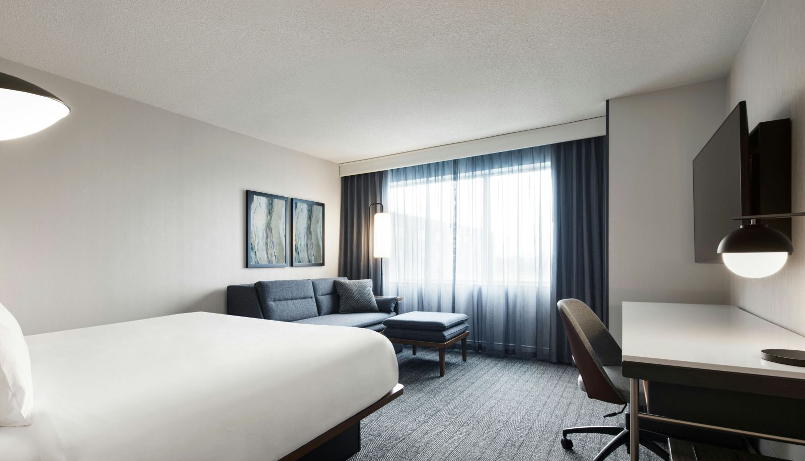 Zimmer - Courtyard by Marriott Montreal Airport