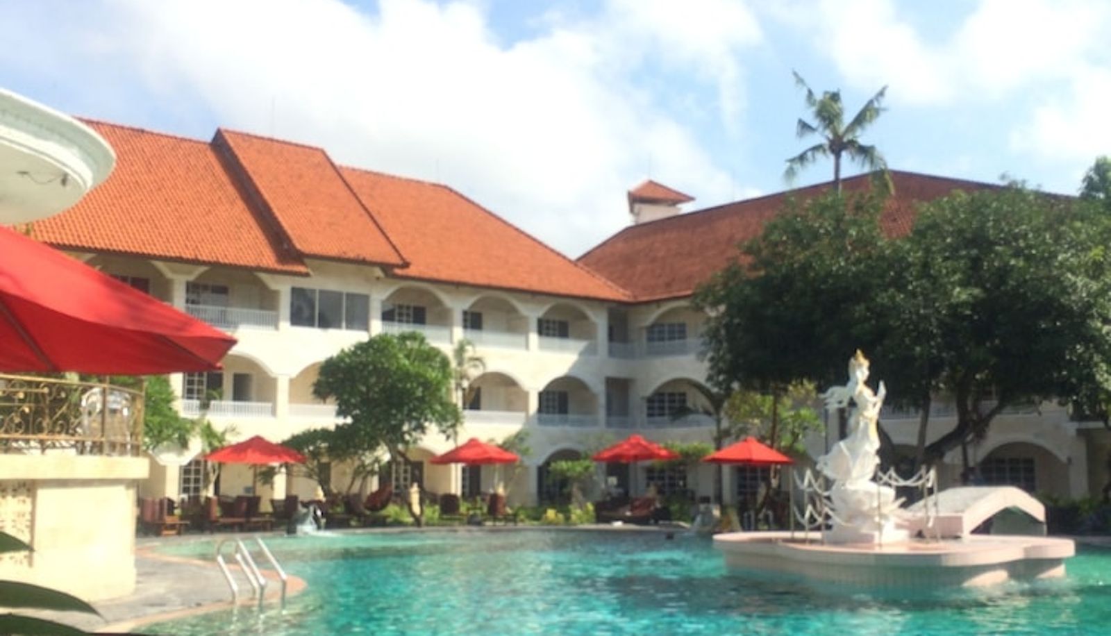 Piscina - Melasti Beach Resort & Spa