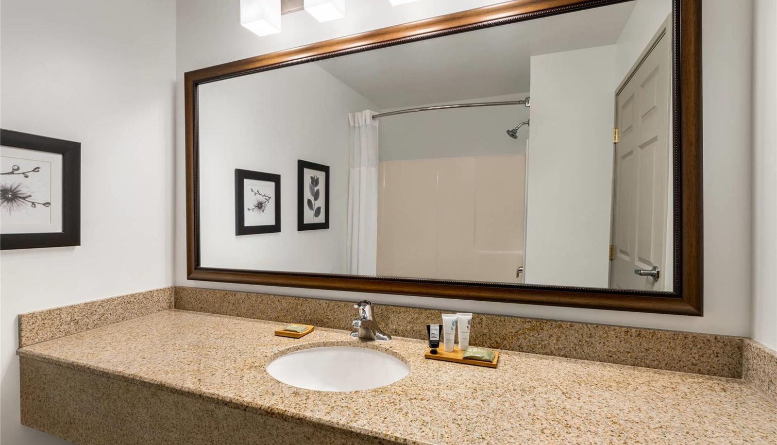 Kamer - Country Inn & Suites by Radisson Boise West - Meridian