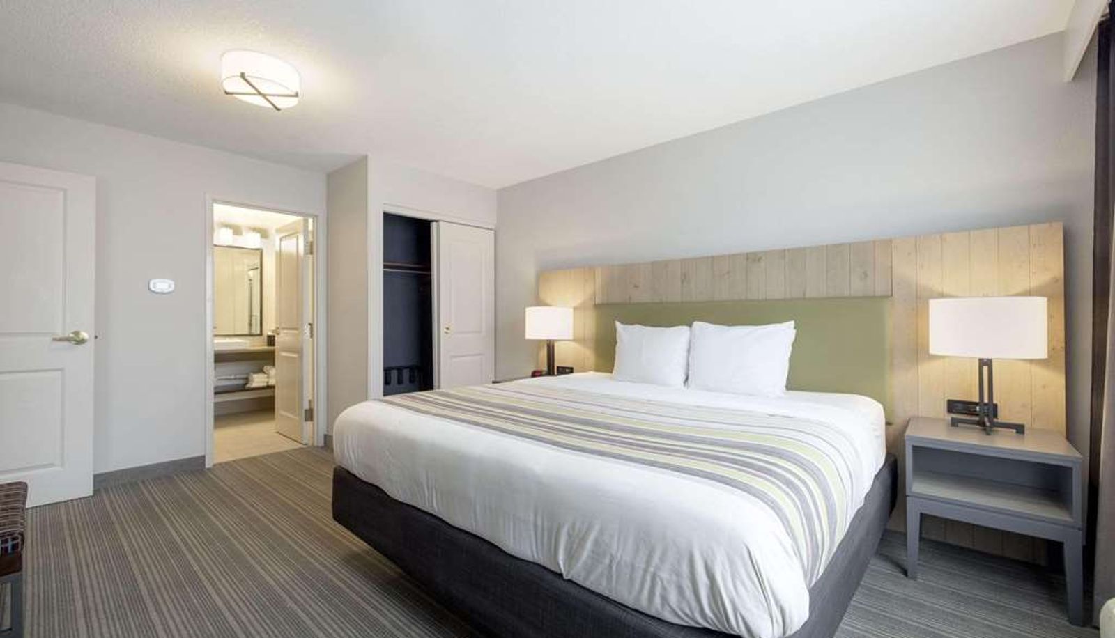 Room - Country Inn & Suites by Radisson Tinley Park IL