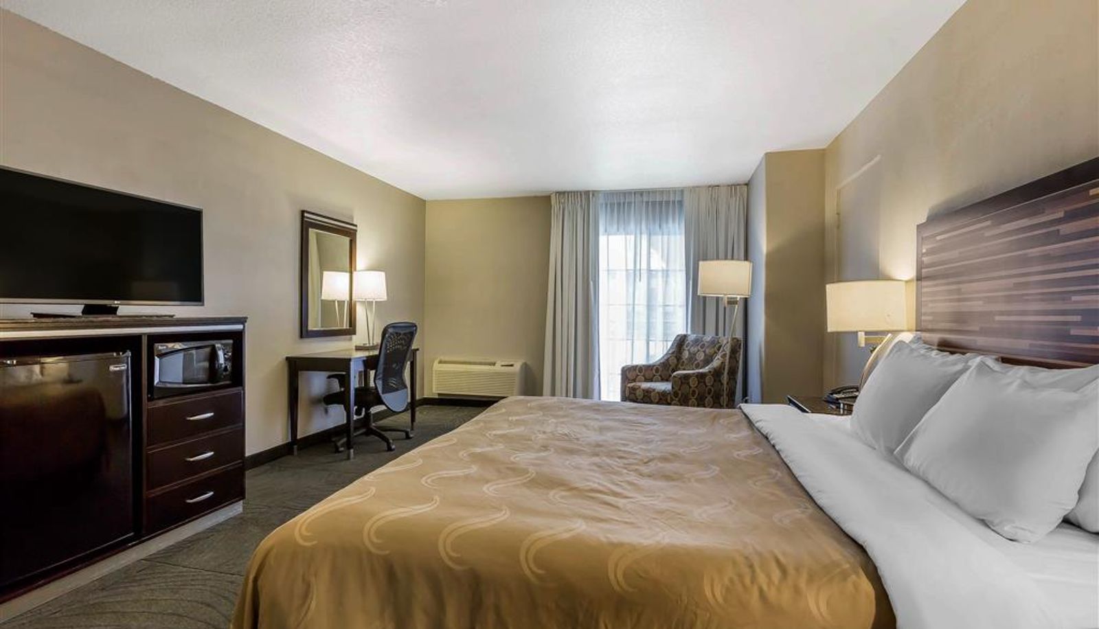 Room - Quality Inn Fallbrook I-15