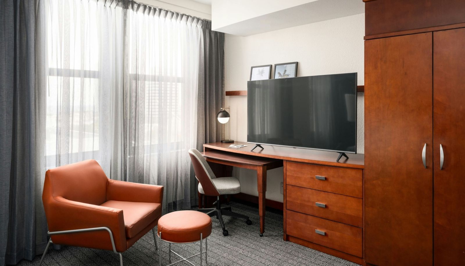 Zimmer - Courtyard by Marriott St Petersburg Downtown